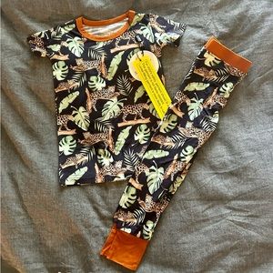 The Sleepy Sloth Spot On Short Sleeve Bamboo Pajama Set - 18/24